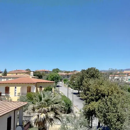 Pani Silvio Oda ve Kahvaltı
