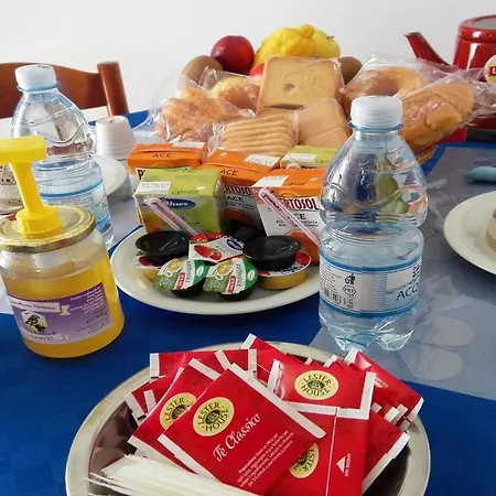Oda ve Kahvaltı Pani Silvio